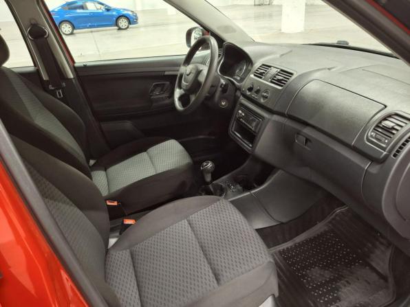 Skoda Fabia II Рестайлинг с пробегом 2012 года, цена 563 000 рублей, 215465 км, хэтчбек, Автокод Объявления