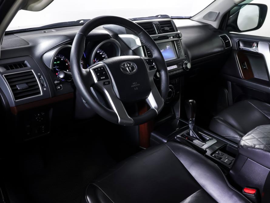 Toyota Land Cruiser Prado 150 Series Рестайлинг 1 Москва  - изображение 14