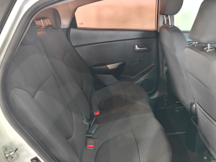 Kia Rio III Москва  - изображение 10