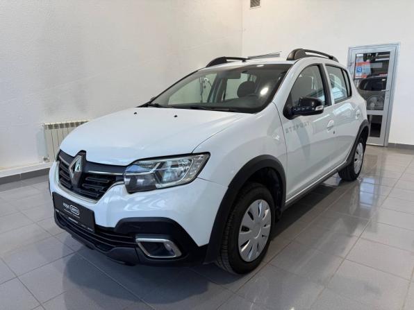 Renault Sandero II Рестайлинг с пробегом 2019 года, цена 1 074 000 рублей, 109588 км, хэтчбек, Автокод Объявления