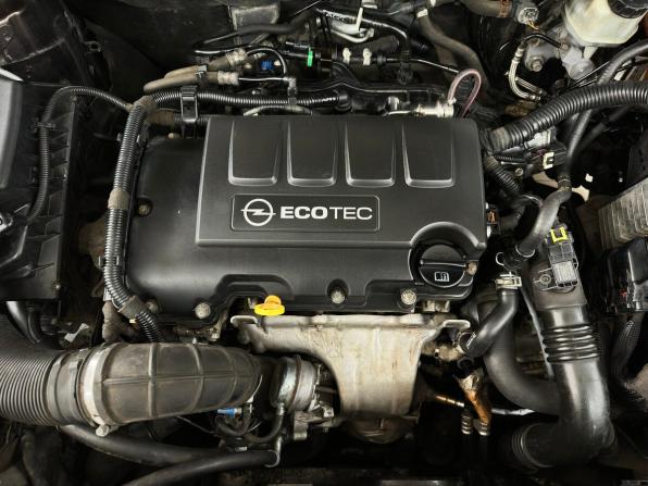 Opel Astra J Рестайлинг с пробегом 2013 года, цена 715 000 рублей, 221662 км, универсал, Автокод Объявления