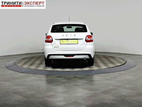 Lada (ВАЗ) Granta I Рестайлинг с пробегом 2022 года, цена 837 000 рублей, 39676 км, лифтбек, Автокод Объявления