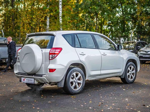 Toyota RAV4 III (XA30) Рестайлинг с пробегом 2011 года, цена 977 000 рублей, 327082 км, внедорожник, Автокод Объявления