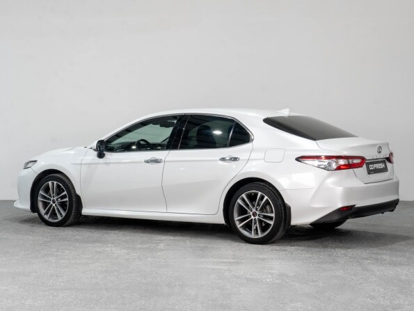 Toyota Camry VIII (XV70) с пробегом 2018 года, цена 2 779 000 рублей, 131006 км, седан, Автокод Объявления