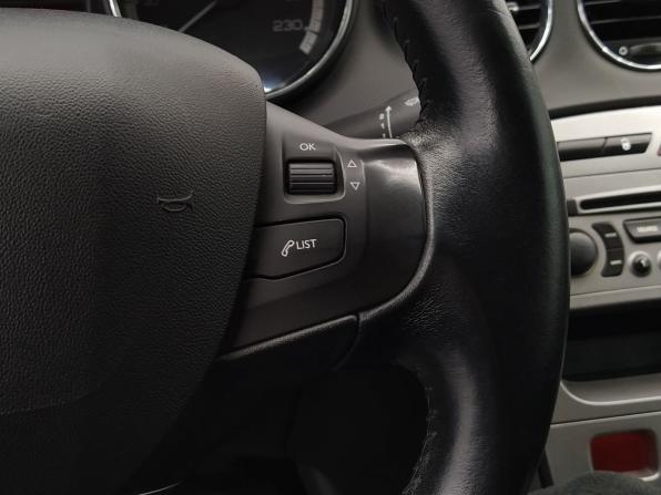 Peugeot 308 I с пробегом 2008 года, цена 600 000 рублей, 193504 км, хэтчбек, Автокод Объявления