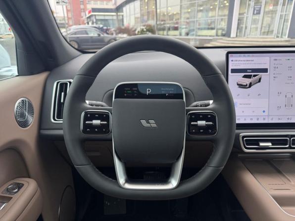 Новый Li Auto (Lixiang) L7 I Рестайлинг 2025 года, цена 8 150 000 рублей, внедорожник, Автокод Объявления