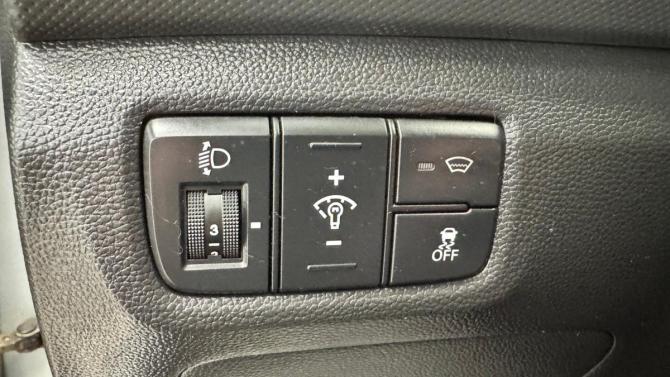 Hyundai Creta I с пробегом 2019 года, цена 1 765 000 рублей, 105132 км, внедорожник, Автокод Объявления