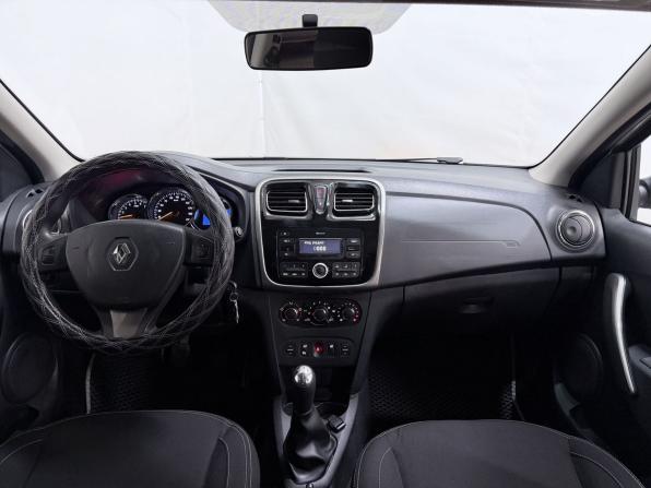 Renault Logan II с пробегом 2018 года, цена 710 000 рублей, 168670 км, седан, Автокод Объявления