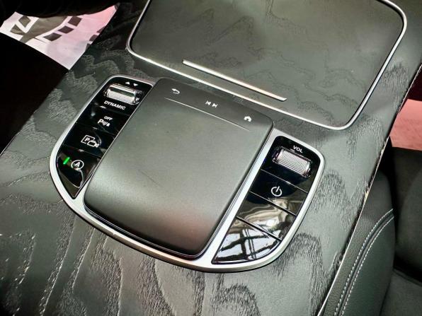 Mercedes-Benz E-Класс V (W213 S213 C238) Рестайлинг с пробегом 2022 года, цена 4 950 000 рублей, 42660 км, седан, Автокод Объявления
