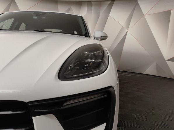 Porsche Macan I Рестайлинг 2 с пробегом 2022 года, цена 6 300 000 рублей, 67320 км, внедорожник, Автокод Объявления