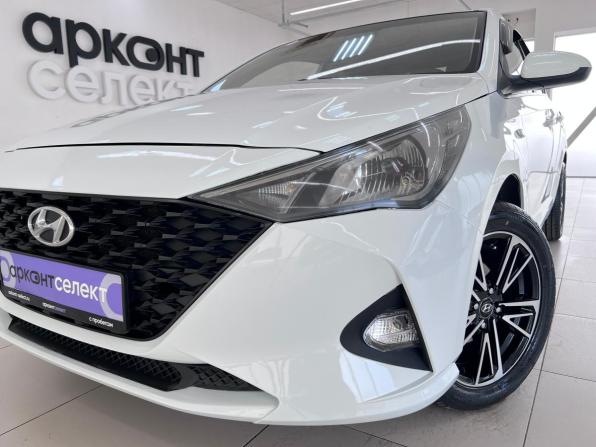 Hyundai Solaris II Рестайлинг с пробегом 2020 года, цена 1 540 000 рублей, 108155 км, седан, Автокод Объявления