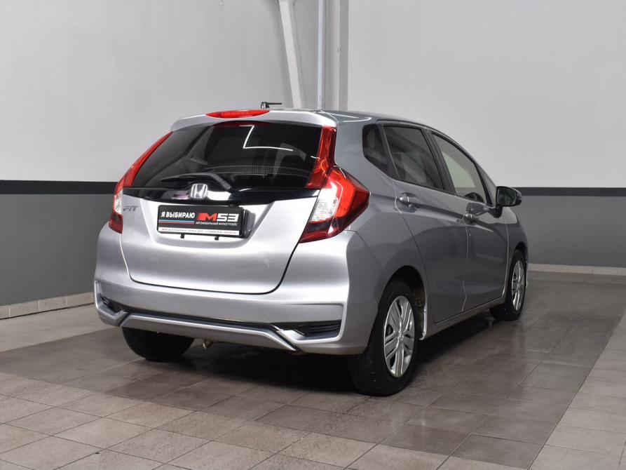 Honda Fit III Рестайлинг Кемерово  - изображение 4
