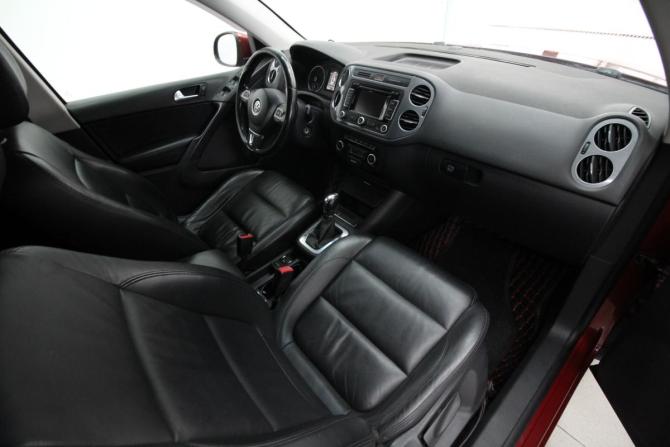 Volkswagen Tiguan I Рестайлинг с пробегом 2011 года, цена 1 150 000 рублей, 160131 км, внедорожник, Автокод Объявления