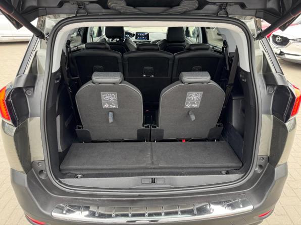 Peugeot 5008 II Рестайлинг с пробегом 2020 года, цена 2 145 000 рублей, 129000 км, внедорожник, Автокод Объявления