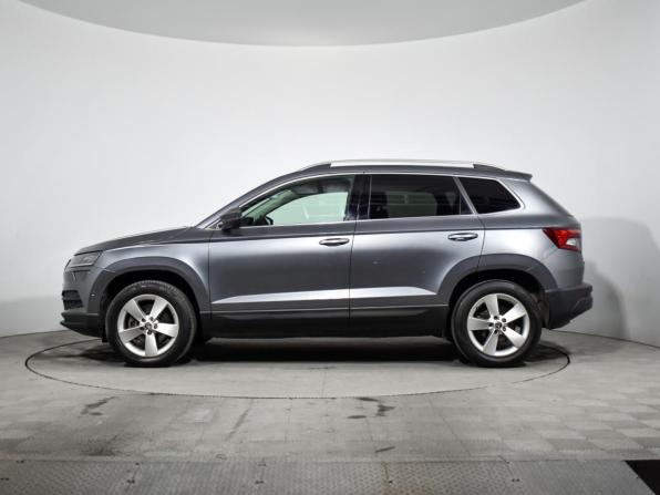 Skoda Karoq I с пробегом 2020 года, цена 2 490 000 рублей, 70000 км, внедорожник, Автокод Объявления