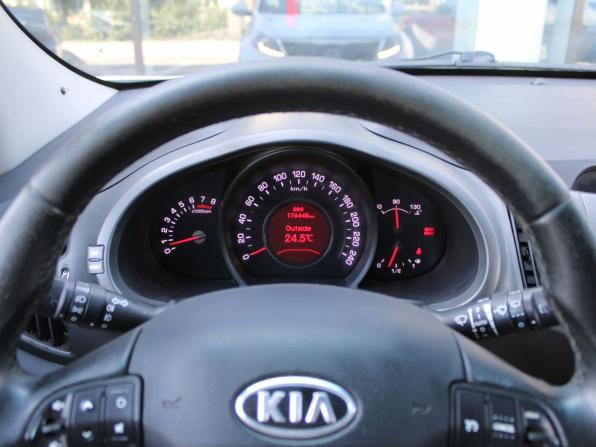 Kia Sportage III с пробегом 2011 года, цена 950 000 рублей, 176447 км, внедорожник, Автокод Объявления