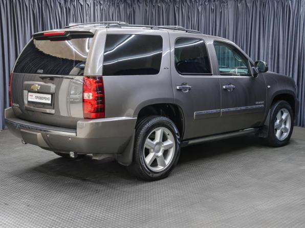 Chevrolet Tahoe III с пробегом 2013 года, цена 2 849 000 рублей, 128044 км, внедорожник, Автокод Объявления