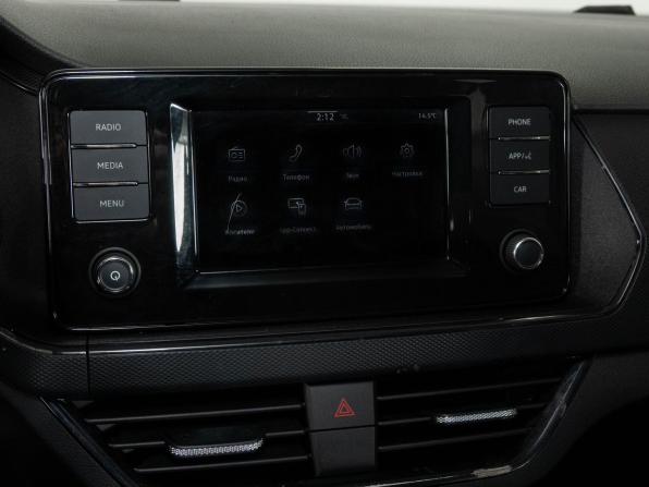Volkswagen Polo VI с пробегом 2022 года, цена 1 598 000 рублей, 96231 км, лифтбек, Автокод Объявления