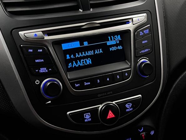 Hyundai Solaris I Рестайлинг с пробегом 2015 года, цена 655 000 рублей, 130338 км, хэтчбек, Автокод Объявления