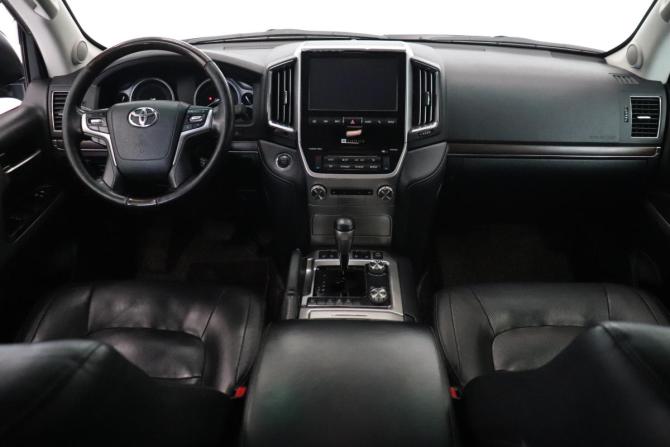 Toyota Land Cruiser 200 Series Рестайлинг 2 с пробегом 2019 года, цена 6 291 000 рублей, 180904 км, внедорожник, Автокод Объявления