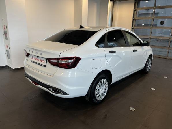 Lada (ВАЗ) Vesta I Рестайлинг (NG) с пробегом 2024 года, цена 1 592 000 рублей, 12498 км, седан, Автокод Объявления