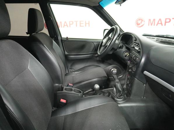 Chevrolet Niva I Рестайлинг с пробегом 2015 года, цена 575 000 рублей, 130571 км, внедорожник, Автокод Объявления