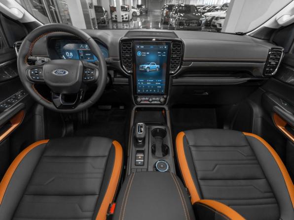 Ford Ranger T6.2 с пробегом 2026 года, цена 5 750 000 рублей, 100 км, пикап, Автокод Объявления