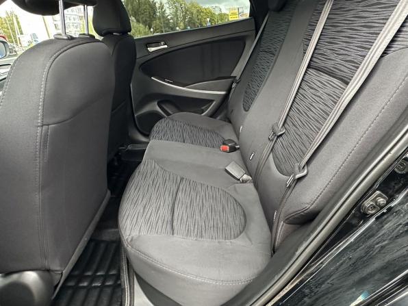 Hyundai Solaris I Рестайлинг с пробегом 2016 года, цена 1 049 000 рублей, 205172 км, седан, Автокод Объявления