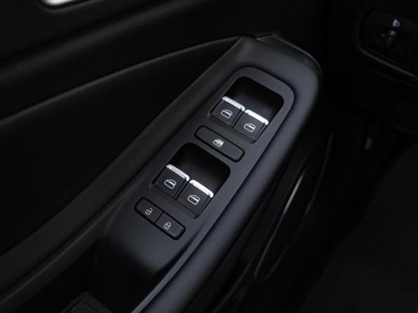 Omoda S5 с пробегом 2023 года, цена 1 550 000 рублей, 33161 км, седан, Автокод Объявления
