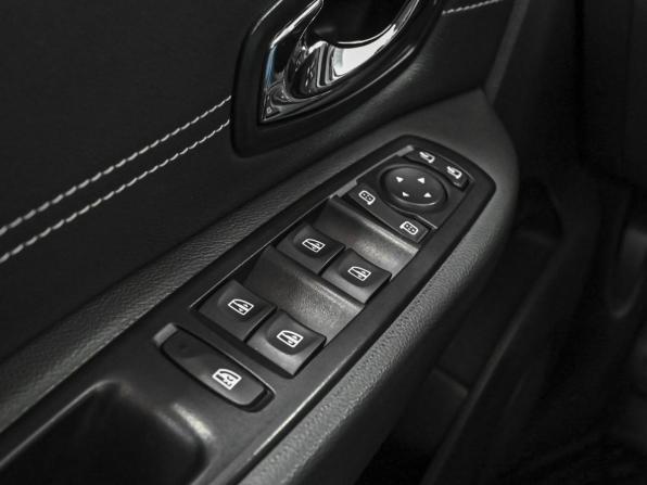 Renault Scenic III Рестайлинг 2 с пробегом 2015 года, цена 1 365 000 рублей, 179632 км, компактвэн, Автокод Объявления