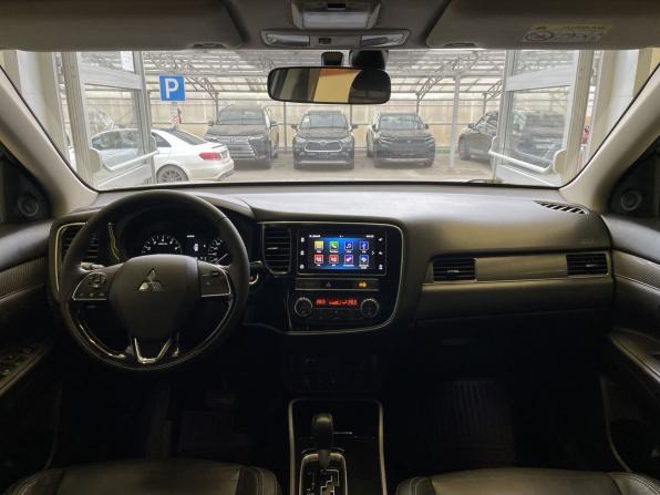 Mitsubishi Outlander III Рестайлинг 3 с пробегом 2019 года, цена 2 200 000 рублей, 131172 км, внедорожник, Автокод Объявления