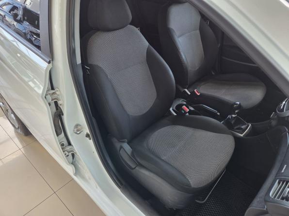 Hyundai Solaris I с пробегом 2014 года, цена 699 000 рублей, 218173 км, седан, Автокод Объявления