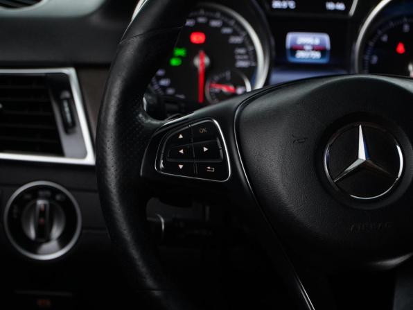Mercedes-Benz GLE I (W166) с пробегом 2017 года, цена 2 700 000 рублей, 283723 км, внедорожник, Автокод Объявления