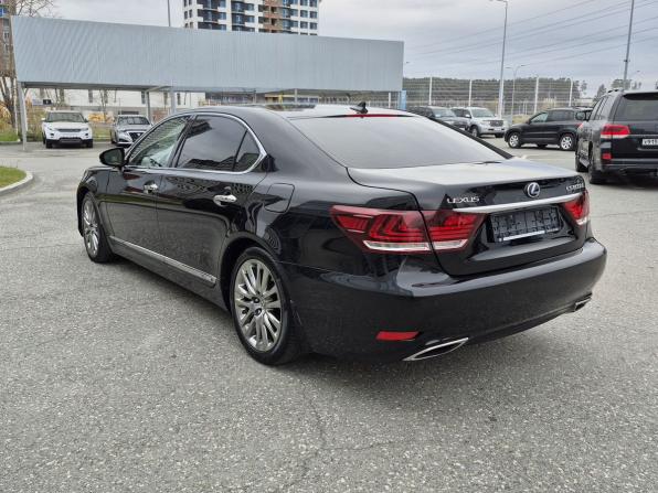 Lexus LS IV Рестайлинг 2 с пробегом 2013 года, цена 2 950 000 рублей, 182488 км, седан, Автокод Объявления