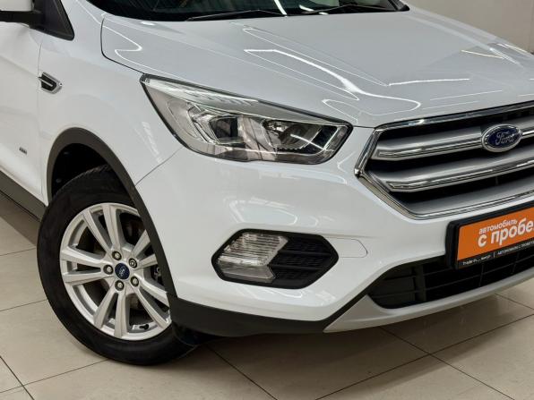 Ford Kuga II Рестайлинг с пробегом 2018 года, цена 1 635 000 рублей, 125898 км, внедорожник, Автокод Объявления