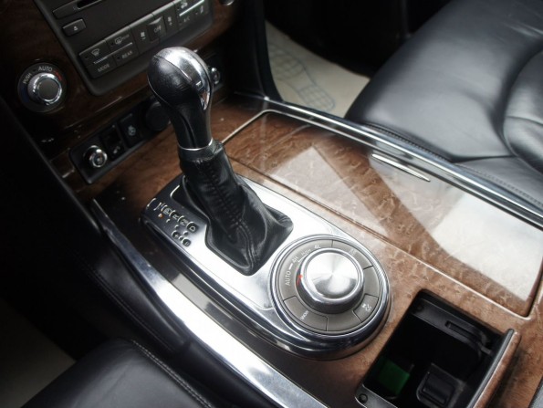 Infiniti QX56 II с пробегом 2011 года, цена 2 150 000 рублей, 308000 км, внедорожник, Автокод Объявления