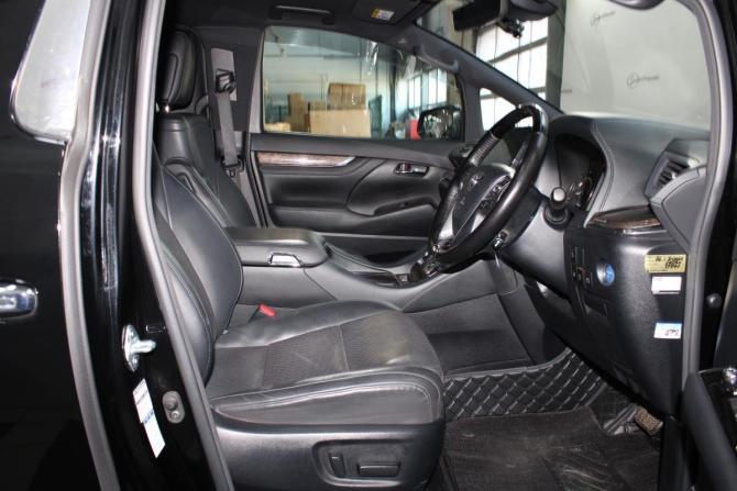 Toyota Alphard III Рестайлинг с пробегом 2021 года, цена 5 700 000 рублей, 80903 км, минивэн, Автокод Объявления