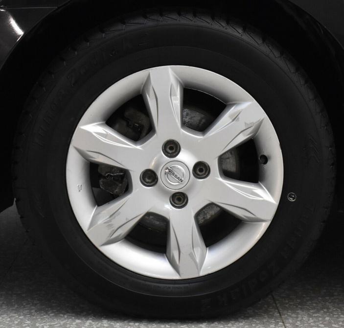 Nissan Almera III (G15) Москва  - изображение 15