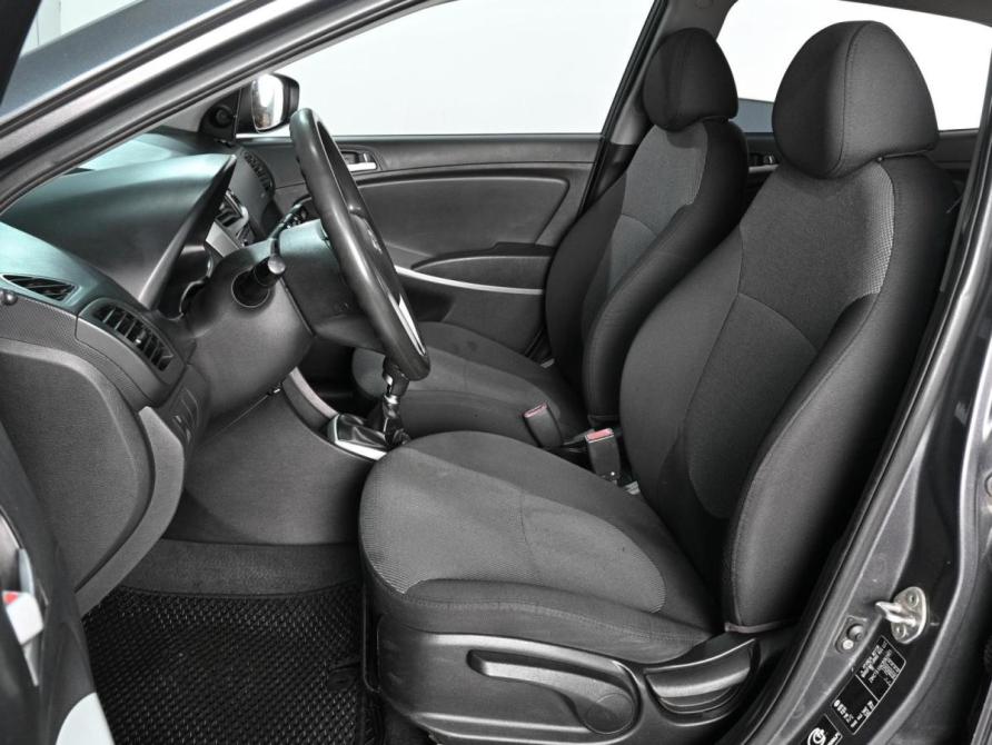 Hyundai Solaris I Ростов-на-Дону  - изображение 10