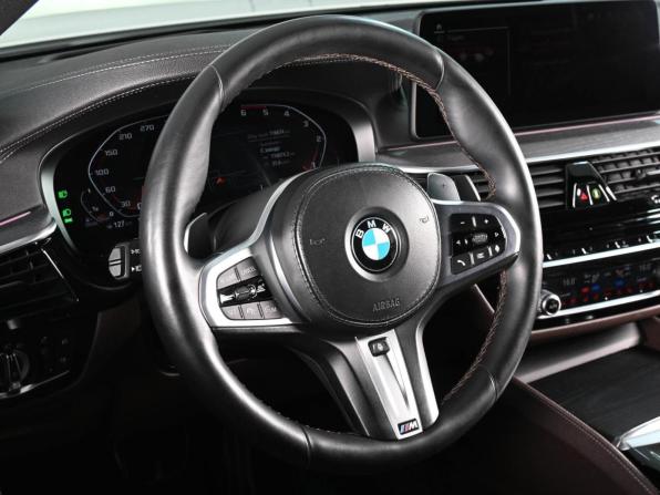 BMW 5 серии VII (G30/G31/G38) Рестайлинг с пробегом 2020 года, цена 5 199 000 рублей, 116674 км, седан, Автокод Объявления