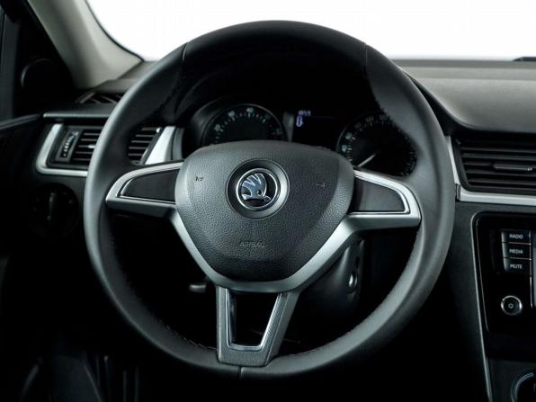 Skoda Rapid I с пробегом 2015 года, цена 848 000 рублей, 193586 км, лифтбек, Автокод Объявления