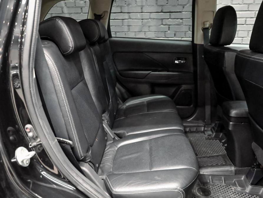 Mitsubishi Outlander III Рестайлинг Екатеринбург  - изображение 19
