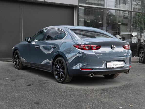 Mazda 3 IV (BP) с пробегом 2022 года, цена 2 470 000 рублей, 60282 км, седан, Автокод Объявления