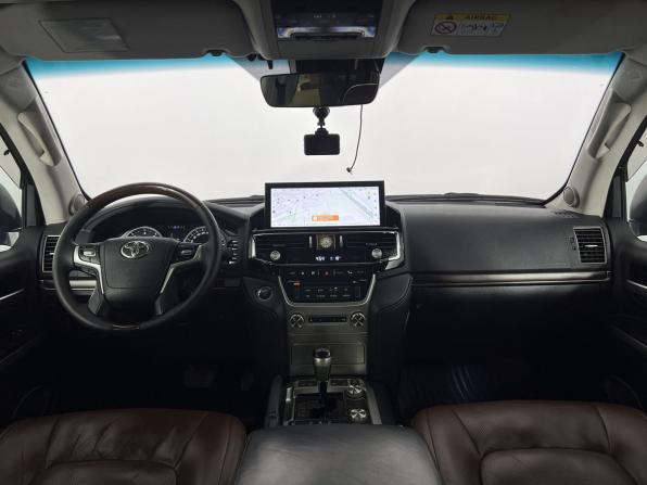 Toyota Land Cruiser 200 Series Рестайлинг 2 с пробегом 2016 года, цена 6 249 000 рублей, 141290 км, внедорожник, Автокод Объявления
