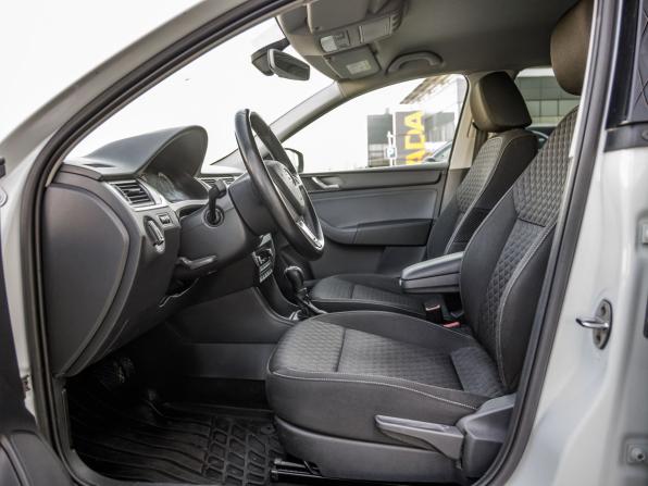 Skoda Rapid I с пробегом 2016 года, цена 1 248 000 рублей, 97110 км, лифтбек, Автокод Объявления