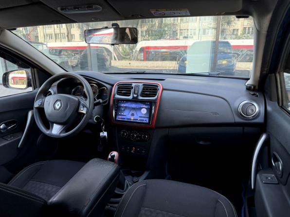 Renault Logan II с пробегом 2016 года, цена 720 000 рублей, 202110 км, седан, Автокод Объявления