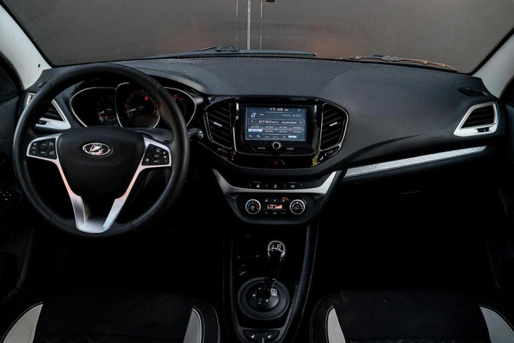 Lada (ВАЗ) Vesta I Москва  - изображение 10