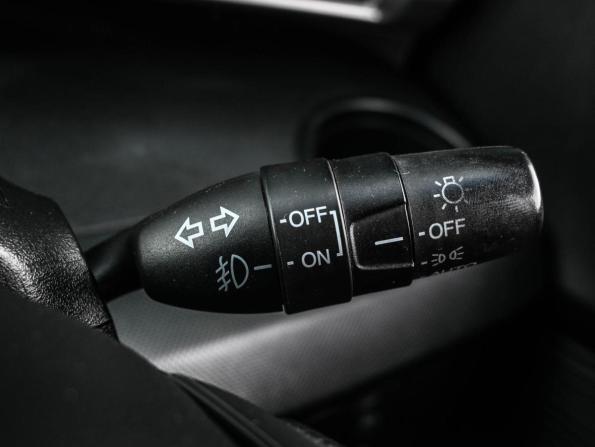 Honda Freed I Рестайлинг с пробегом 2012 года, цена 999 000 рублей, 216211 км, компактвэн, Автокод Объявления