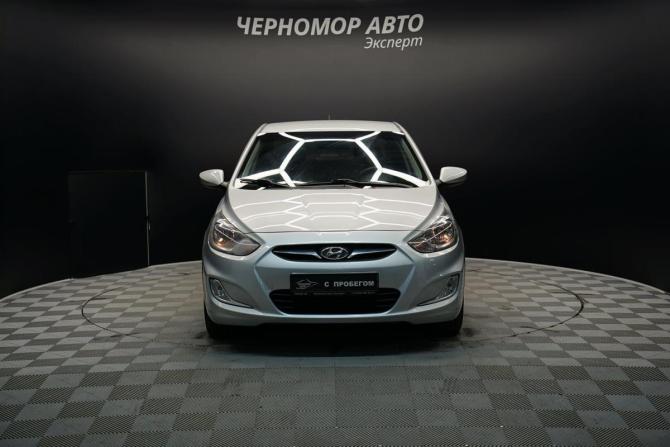 Hyundai Accent IV с пробегом 2011 года, цена 898 000 рублей, 207500 км, седан, Автокод Объявления