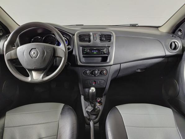 Renault Logan II с пробегом 2018 года, цена 470 000 рублей, 72551 км, седан, Автокод Объявления